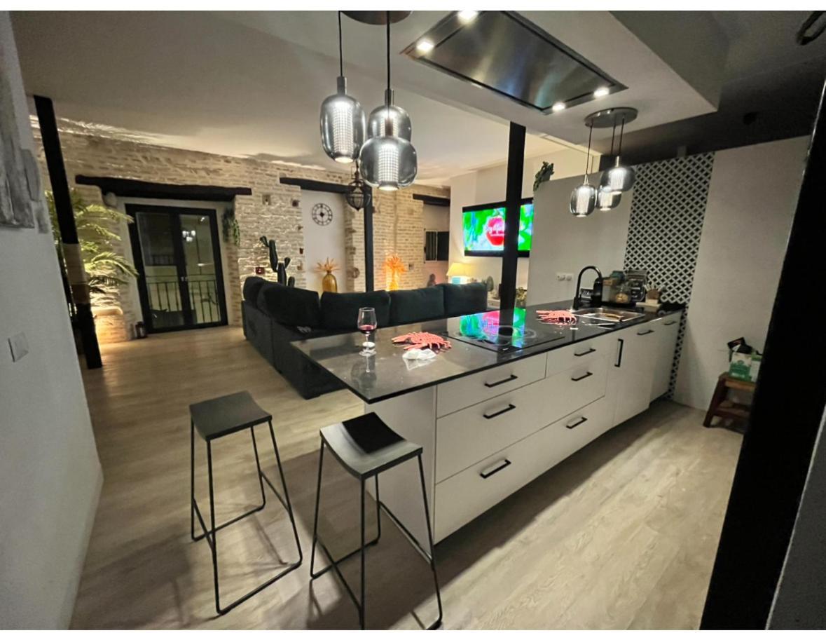 Casa Duque Compartida Familiar 1-Habitacion Con Bano Propio Sevilla Eksteriør bilde