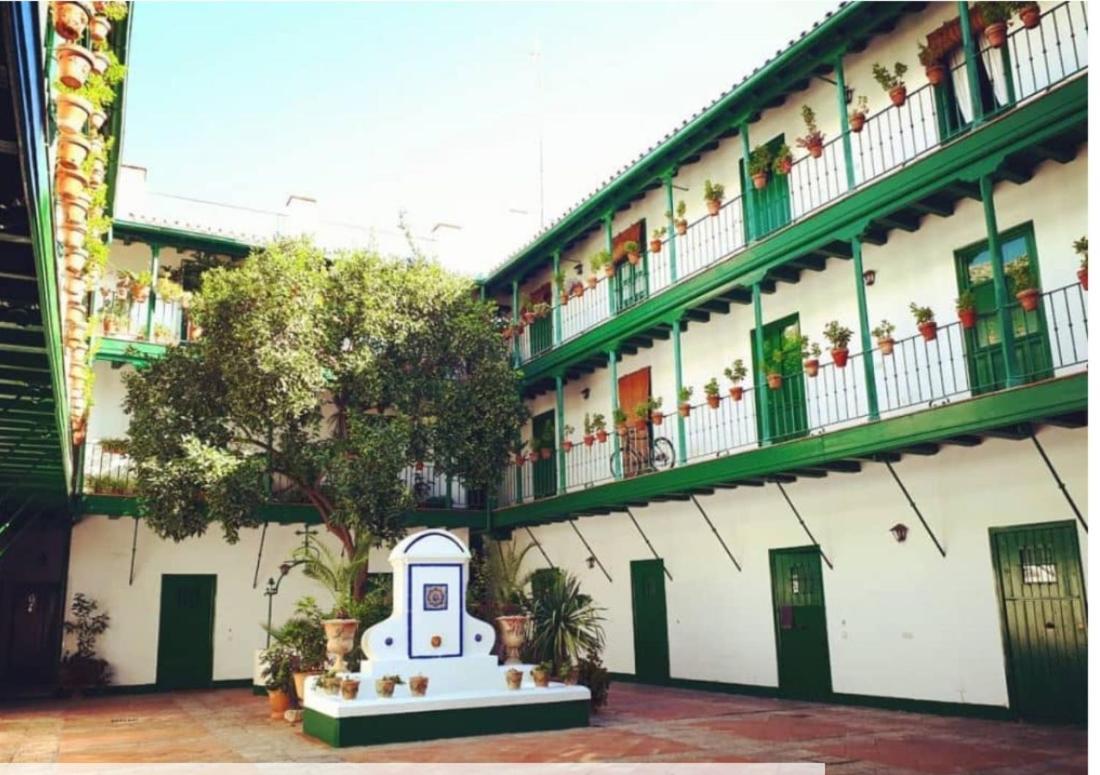 Casa Duque Compartida Familiar 1-Habitacion Con Bano Propio Sevilla Eksteriør bilde