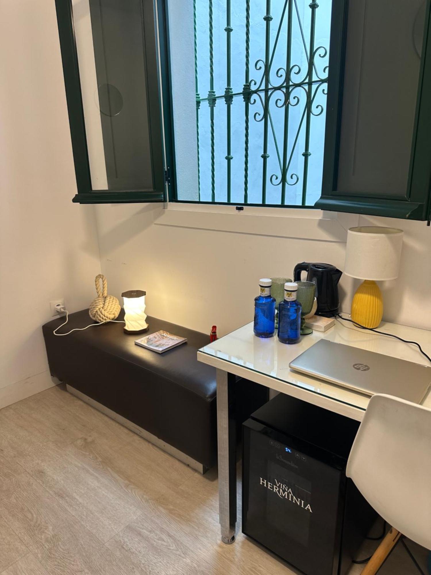 Casa Duque Compartida Familiar 1-Habitacion Con Bano Propio Sevilla Eksteriør bilde